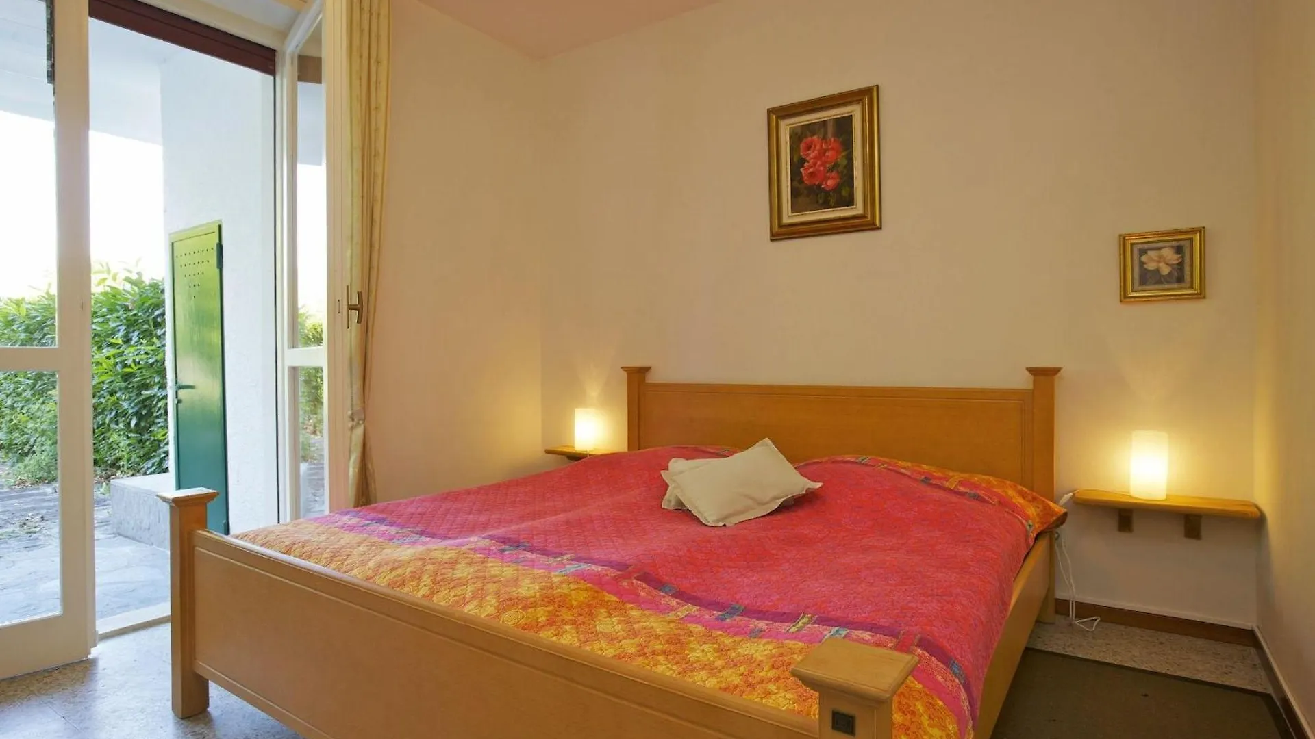Ferienhaus Villa Casa Magnolia Luino Italien